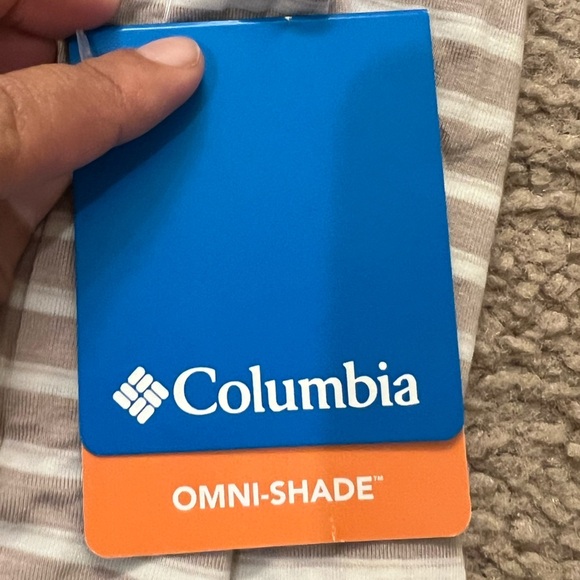 COLUMBIA Women's Essential Elements Striped SS Shirt NWT Size M - Picture 6 of 9